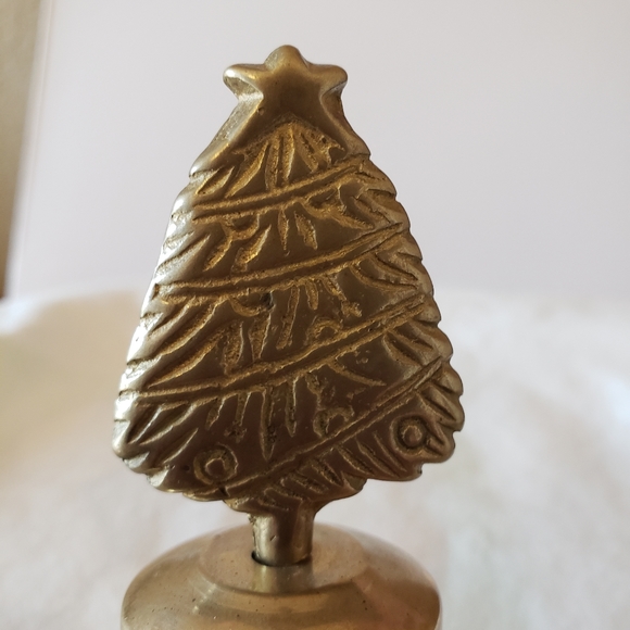 Vintage Christmas Tree brass bell. Interpretation Taiwan - Picture 2 of 5